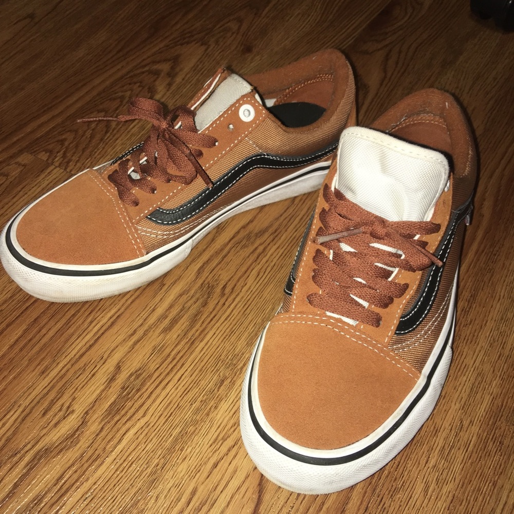 Ultracush Vans